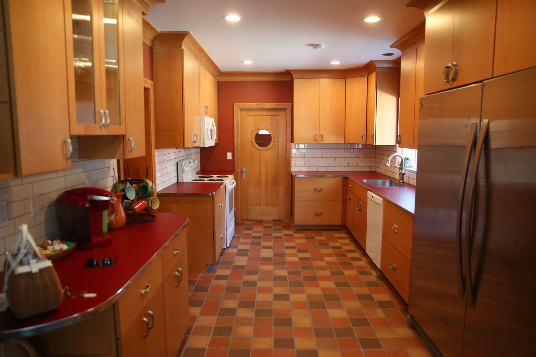 Egloff House - 312 E State St (5).jpg